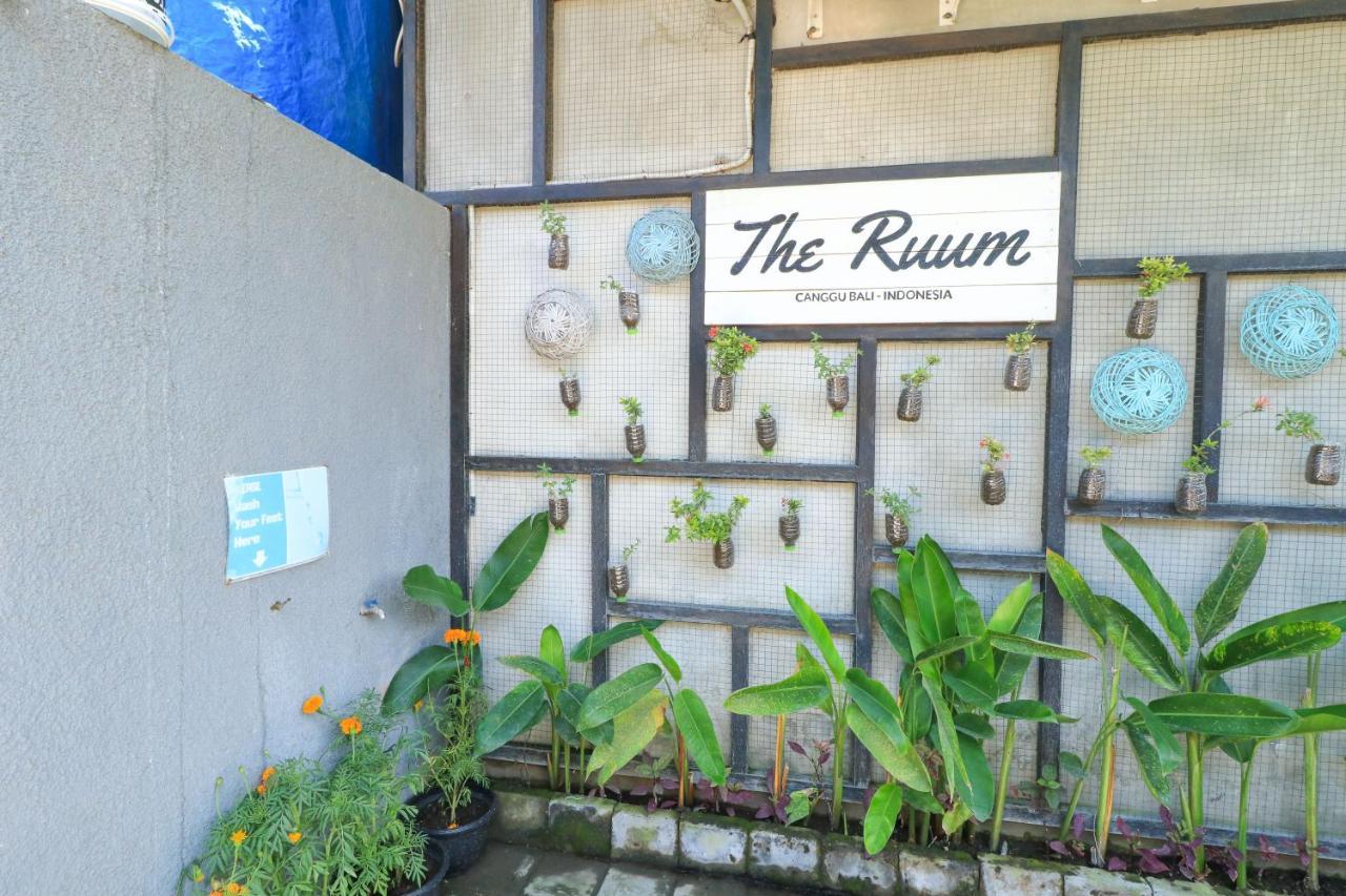 The Ruum Hostel Canggu Екстериор снимка